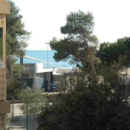 Lungomare Sabbiadoro Βίλα Λινιάνο Σαμπιαντόρο Εξωτερικό φωτογραφία