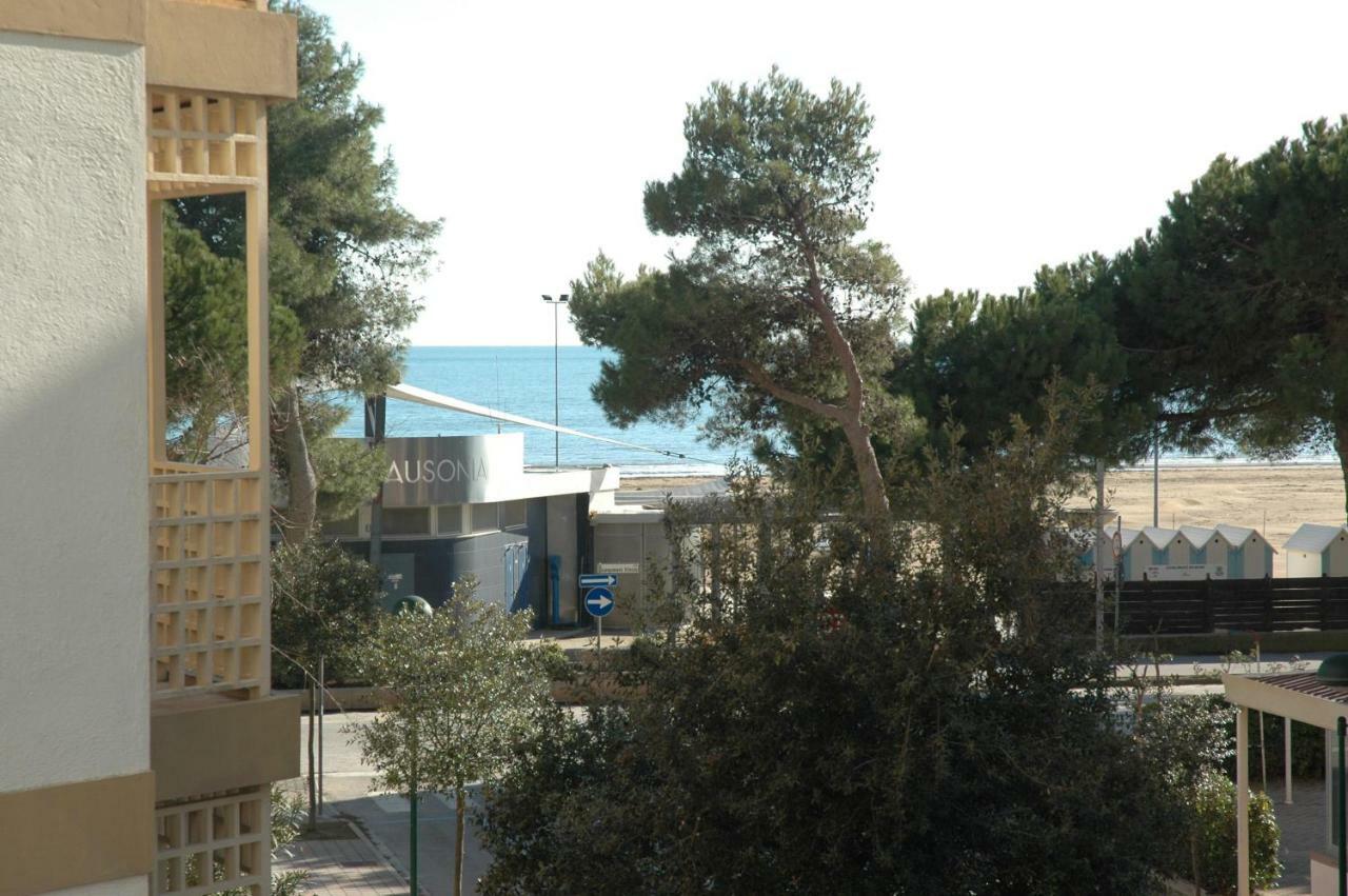 Lungomare Sabbiadoro Βίλα Λινιάνο Σαμπιαντόρο Εξωτερικό φωτογραφία