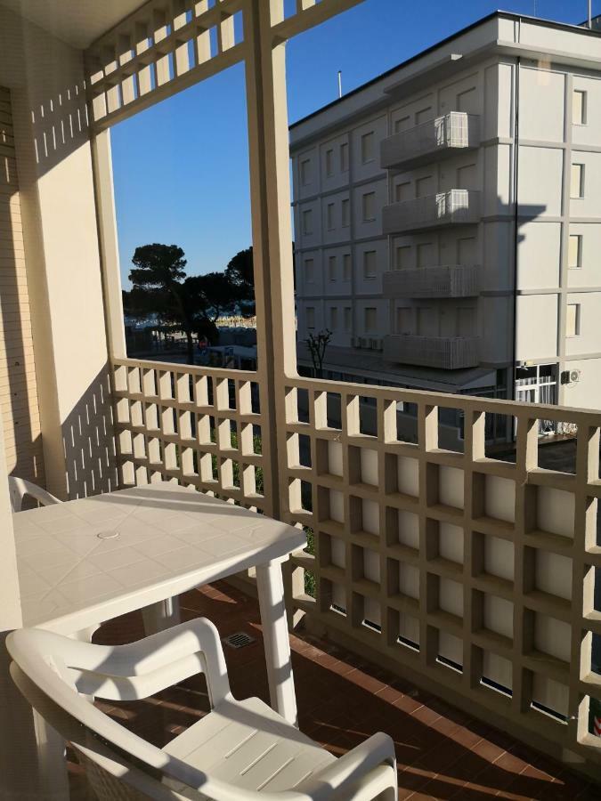 Lungomare Sabbiadoro Βίλα Λινιάνο Σαμπιαντόρο Εξωτερικό φωτογραφία